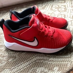 Red & white Nike no laces